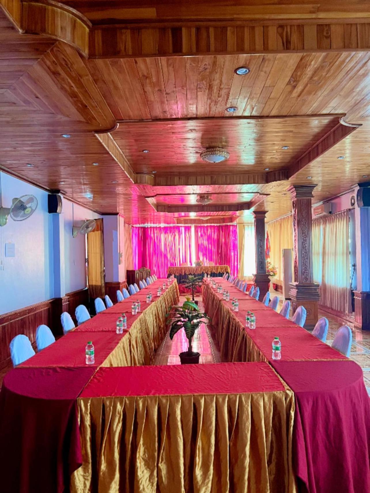 Khampaseuth Hotel Vang Vieng Exterior foto
